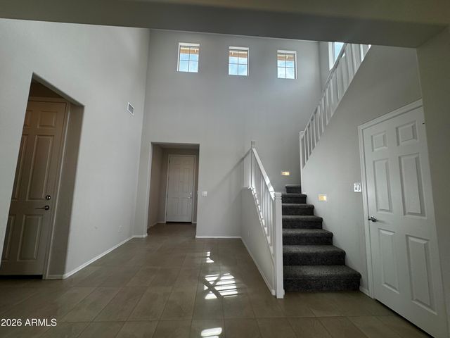 7053 W OBERLIN Way, Peoria, AZ 85383