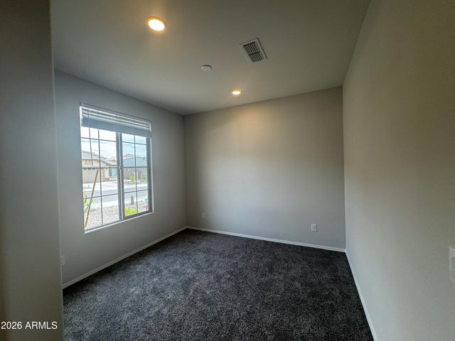 7053 W OBERLIN Way, Peoria, AZ 85383