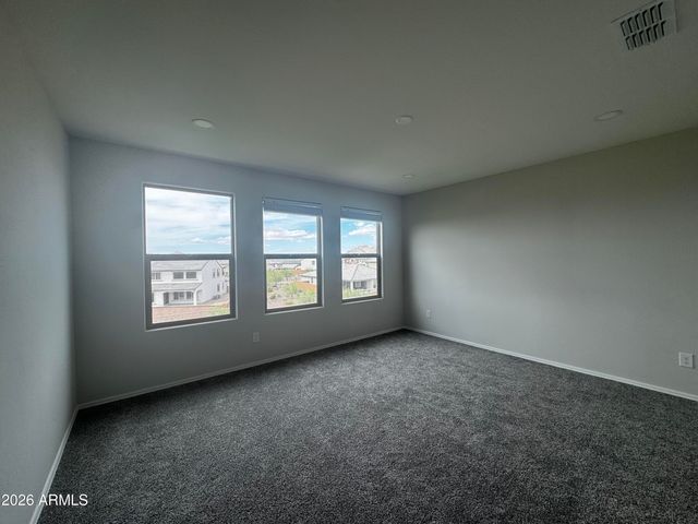 7053 W OBERLIN Way, Peoria, AZ 85383