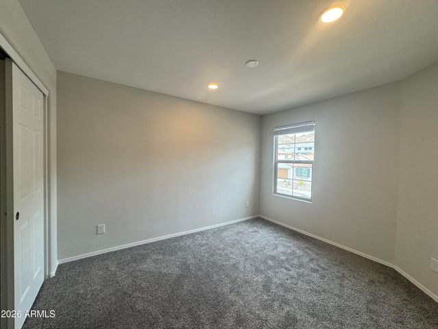 7053 W OBERLIN Way, Peoria, AZ 85383