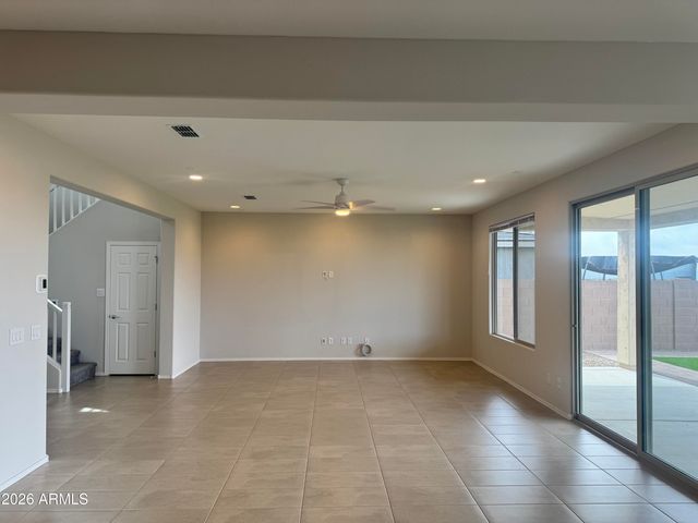 7053 W OBERLIN Way, Peoria, AZ 85383