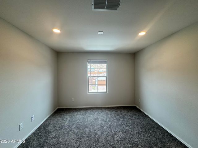 7053 W OBERLIN Way, Peoria, AZ 85383