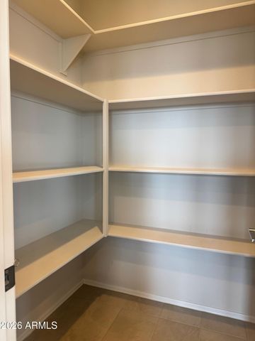 7053 W OBERLIN Way, Peoria, AZ 85383