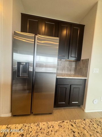 7053 W OBERLIN Way, Peoria, AZ 85383