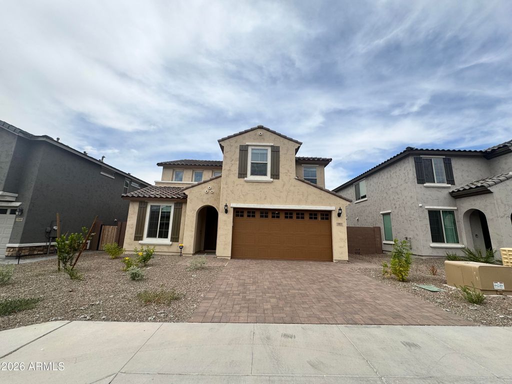 7053 W OBERLIN Way, Peoria, AZ 85383
