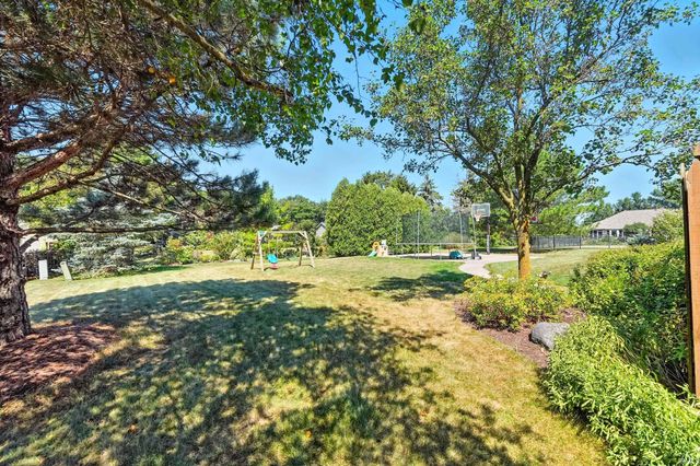 8213 Becketts Ridge Lane, Fort Wayne, IN 46825
