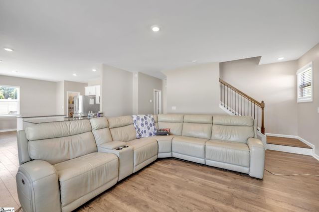 207 Bridlewood Lane, Piedmont, SC 29673