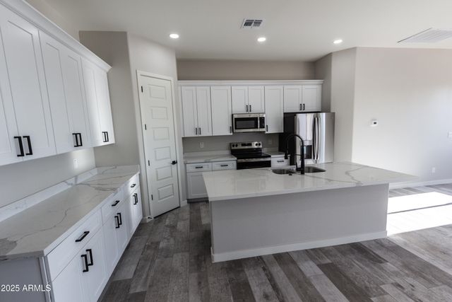 14910 S COUNTRY CLUB Drive, Arizona City, AZ 85123