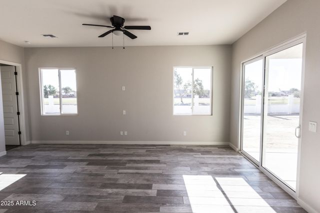 14910 S COUNTRY CLUB Drive, Arizona City, AZ 85123