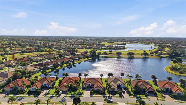 142 RIMINI WAY, North Venice, FL 34275