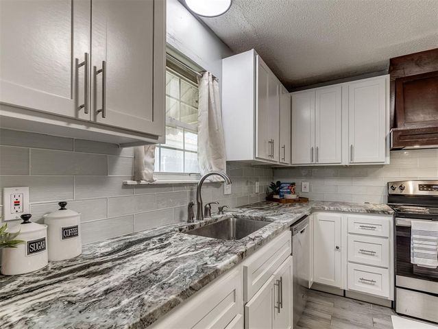 4709 Newport Drive, Del City, OK 73115