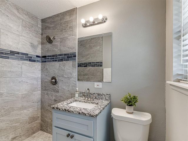 4709 Newport Drive, Del City, OK 73115