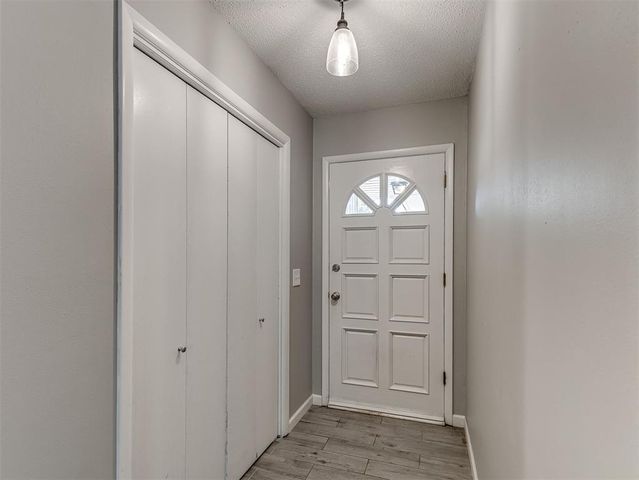 4709 Newport Drive, Del City, OK 73115