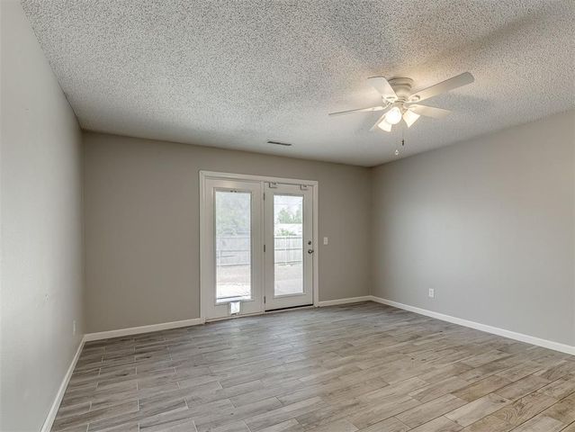 4709 Newport Drive, Del City, OK 73115
