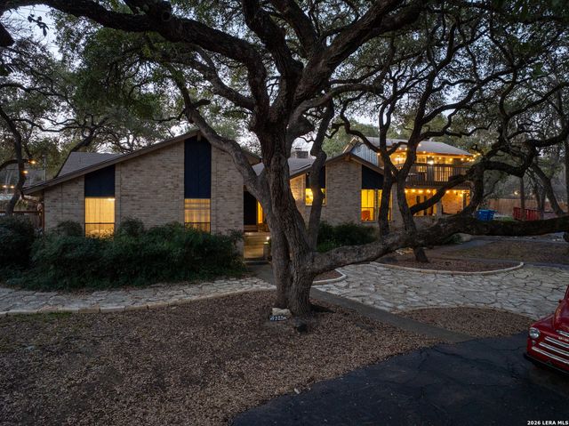 9325 Bluebell, Garden Ridge, TX 78266