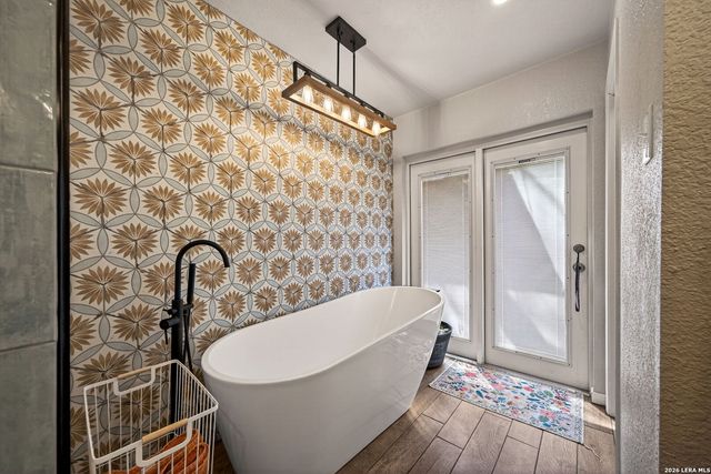 9325 Bluebell, Garden Ridge, TX 78266