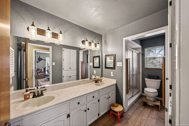 9325 Bluebell, Garden Ridge, TX 78266