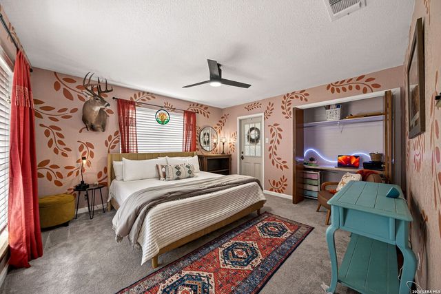 9325 Bluebell, Garden Ridge, TX 78266