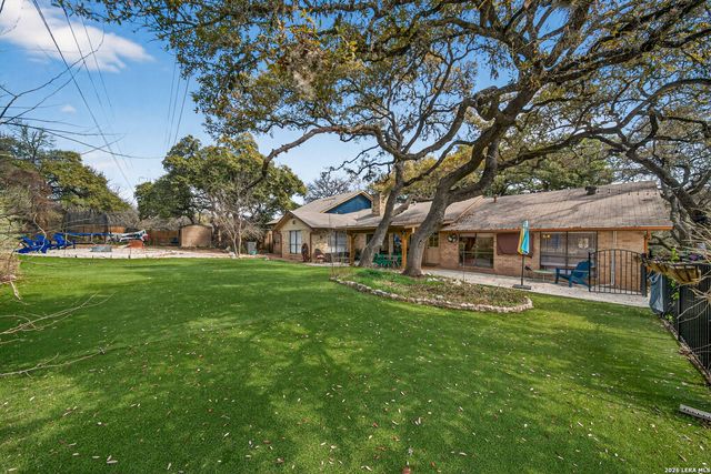 9325 Bluebell, Garden Ridge, TX 78266