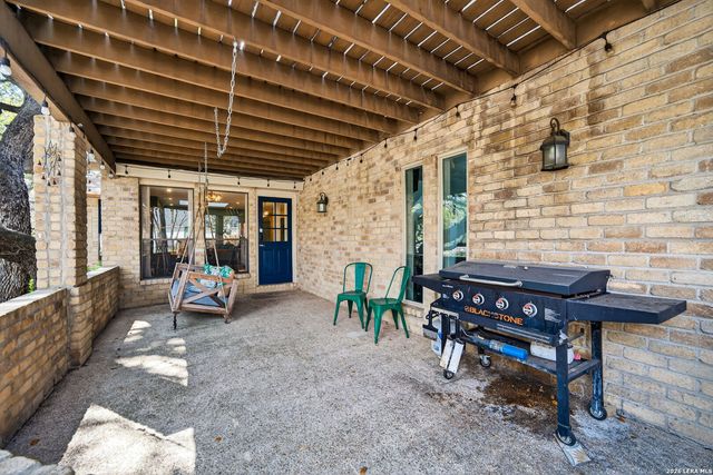 9325 Bluebell, Garden Ridge, TX 78266