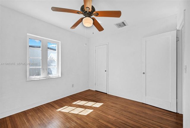 16901 SW 94th Avenue, Palmetto Bay, FL 33157