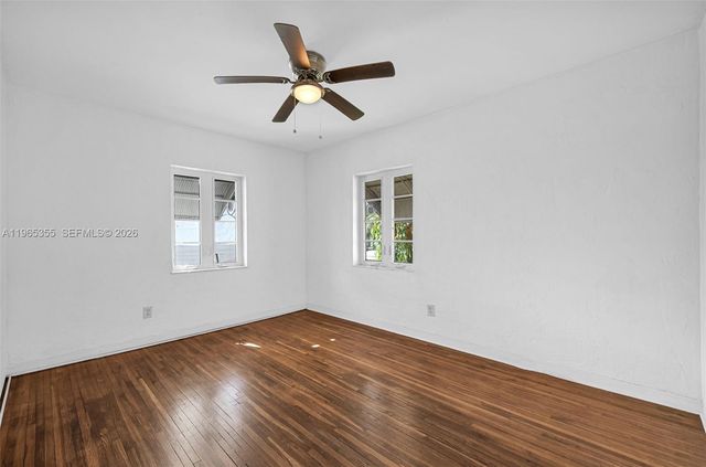 16901 SW 94th Avenue, Palmetto Bay, FL 33157