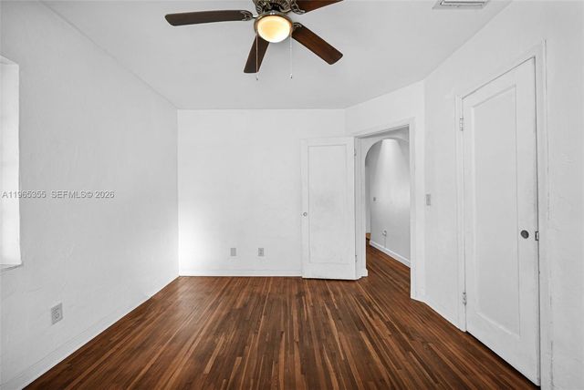 16901 SW 94th Avenue, Palmetto Bay, FL 33157