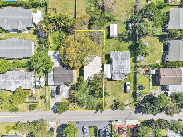 16901 SW 94th Avenue, Palmetto Bay, FL 33157