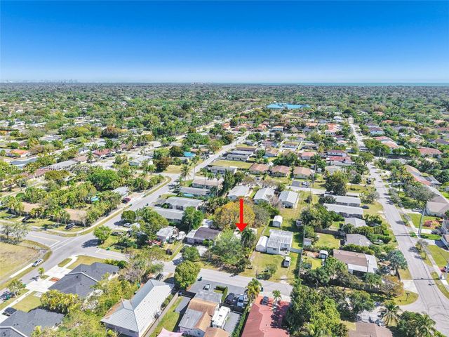 16901 SW 94th Avenue, Palmetto Bay, FL 33157