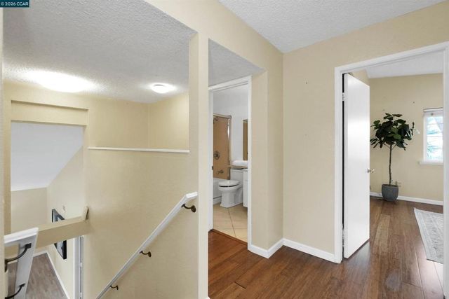 922 922 Coral Dr, Rodeo, CA 94572