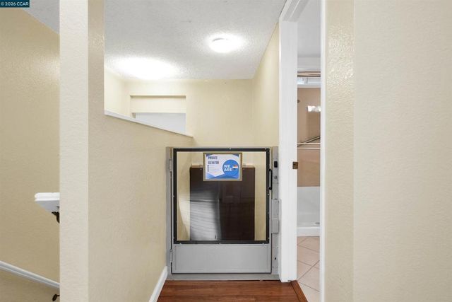 922 922 Coral Dr, Rodeo, CA 94572