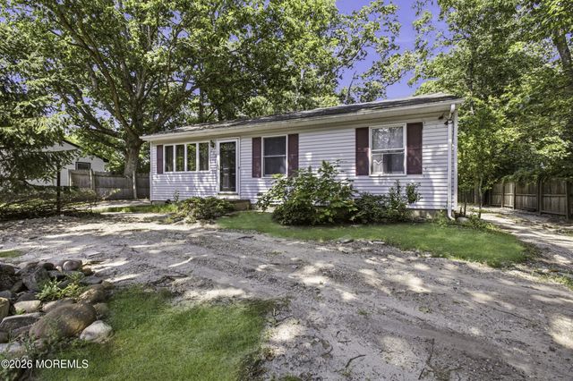 255 S Stump Tavern Road, Jackson, NJ 08527