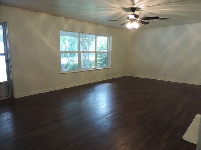 581 Alexander Road, Stephenville, TX 76401