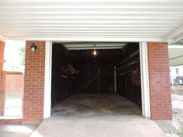 581 Alexander Road, Stephenville, TX 76401