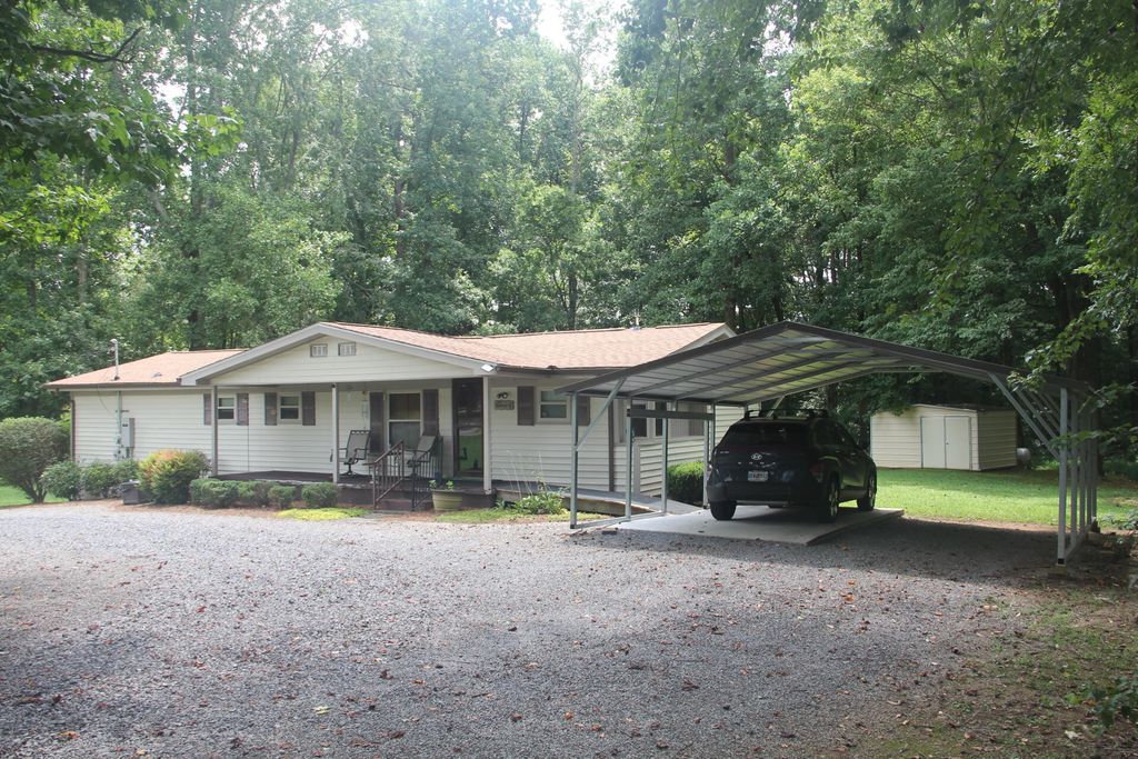 1049 Buckner Road, Ringgold, GA 30736