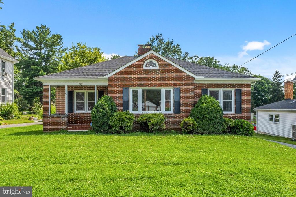 708 E MAIN ST, Middletown, MD 21769