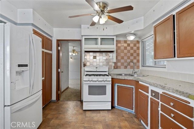 205 Suzanne Lane, Taft, CA 93268