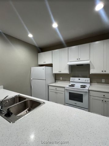 1305 W Villa Maria Road D105, Bryan, TX 77801