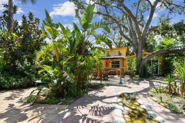 5909 MOHR ROAD, Tampa, FL 33615