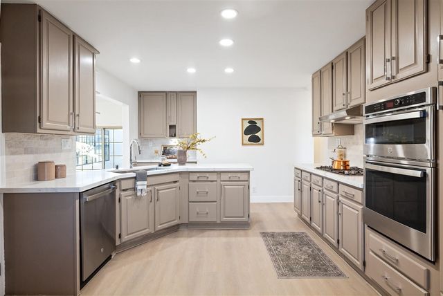 35875 Argonne St, Newark, CA 94560