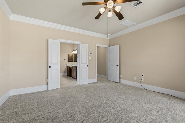 15811 Crestbrook Drive, Houston, TX 77059