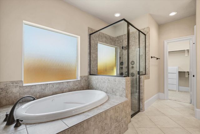 15811 Crestbrook Drive, Houston, TX 77059