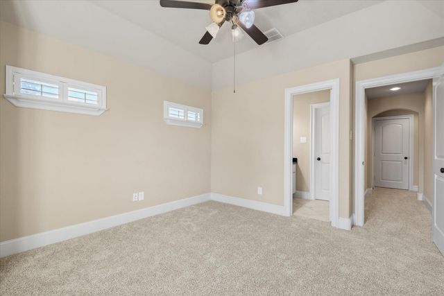 15811 Crestbrook Drive, Houston, TX 77059