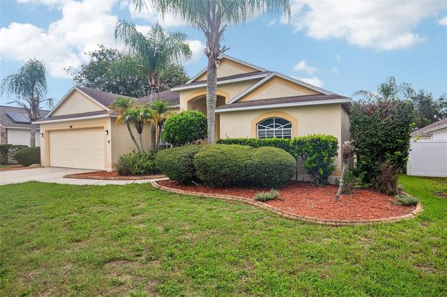 2302 TOWERING OAKS CIRCLE, Seffner, FL 33584