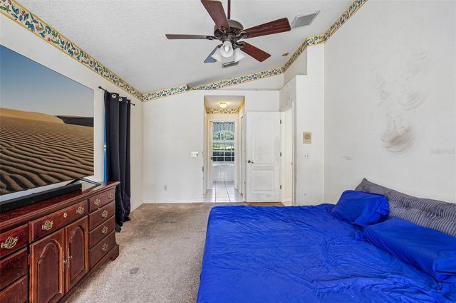 2302 TOWERING OAKS CIRCLE, Seffner, FL 33584