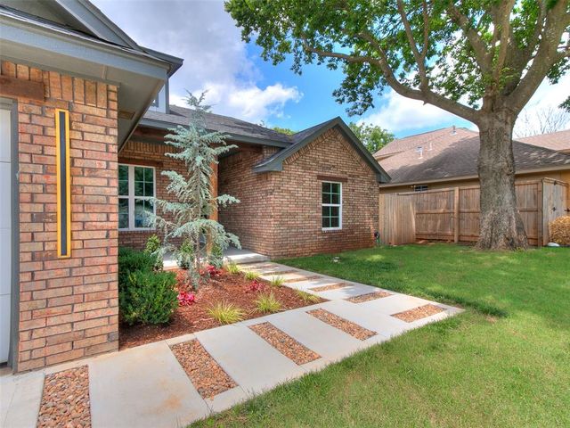 10121 St Patrick Drive, Midwest City, OK 73130