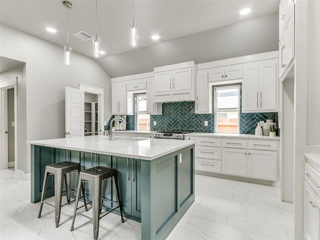 10121 St Patrick Drive, Midwest City, OK 73130