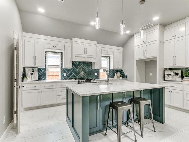 10121 St Patrick Drive, Midwest City, OK 73130
