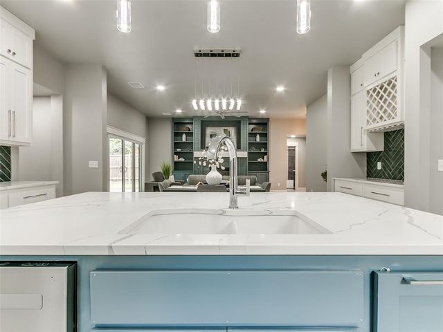 10121 St Patrick Drive, Midwest City, OK 73130