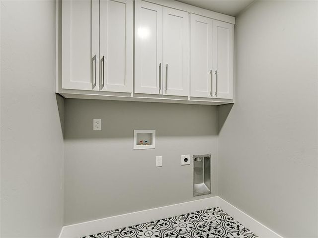 10121 St Patrick Drive, Midwest City, OK 73130